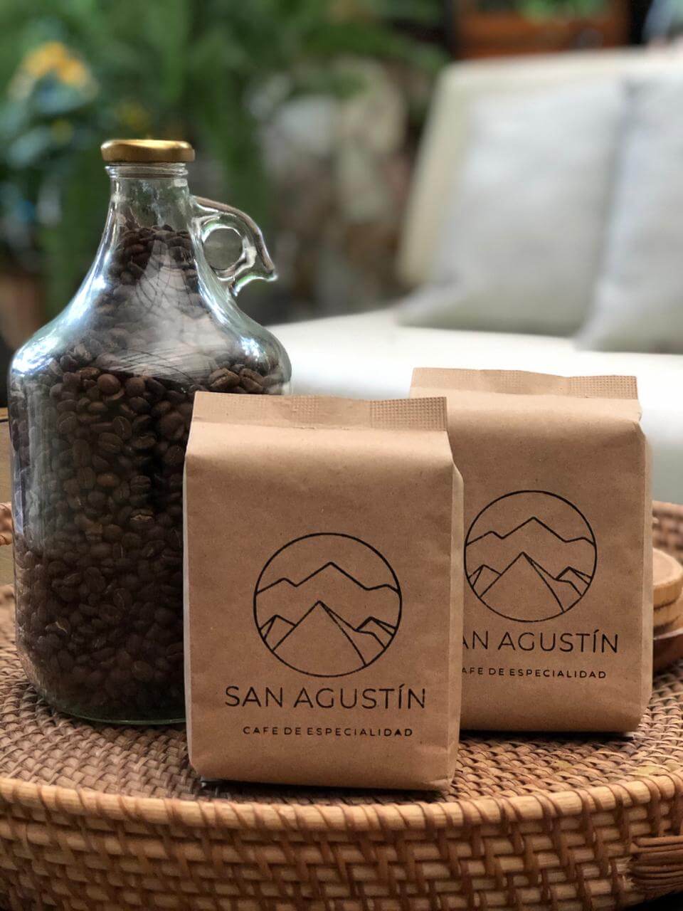 This is the exquisite blend that started it all. Named after the latest member of the Molina family, Agustín. We use some of the best varieties we grow. A cup of San Agustin has a complex body and a well balanced sweetness with bright acidity and citrus aromas.
